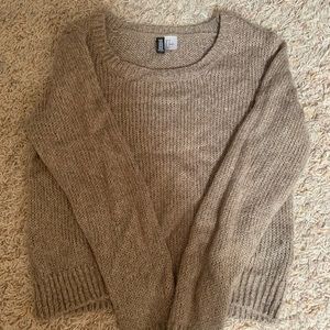 Light brown light weight sweater:)
